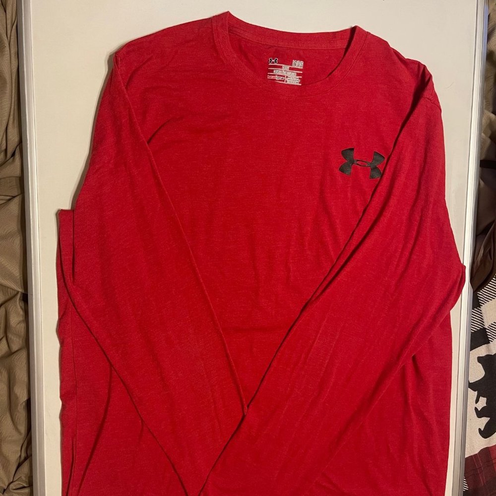 UNDER ARMOUR LONG SLEEVE